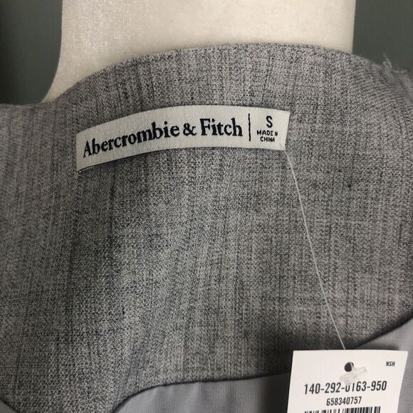Abercrombie & Fitch Vest Womens Size Small Gray Pocket Front Lined Minimalist - Picture 12 of 13